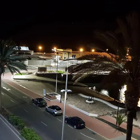 Atico La Marina Apartment