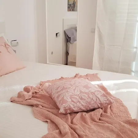 Apartment Atico La Marina *