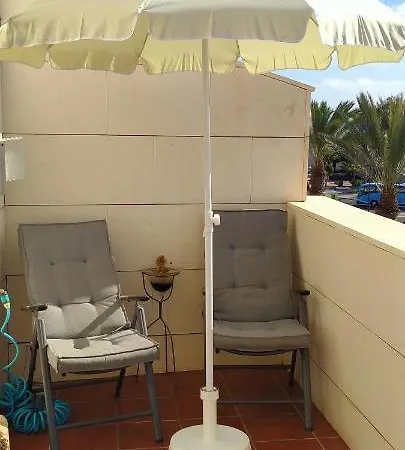 Atico La Marina Daire *